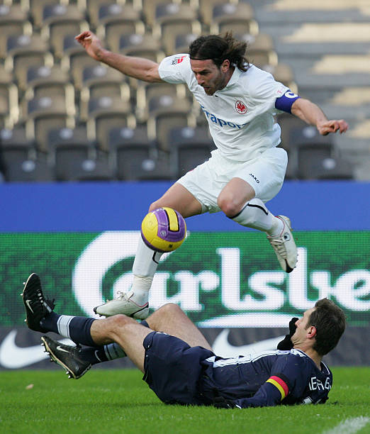 通过科维奇 通过科维奇